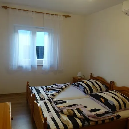 Apartman Klimatisiertes Barbara *